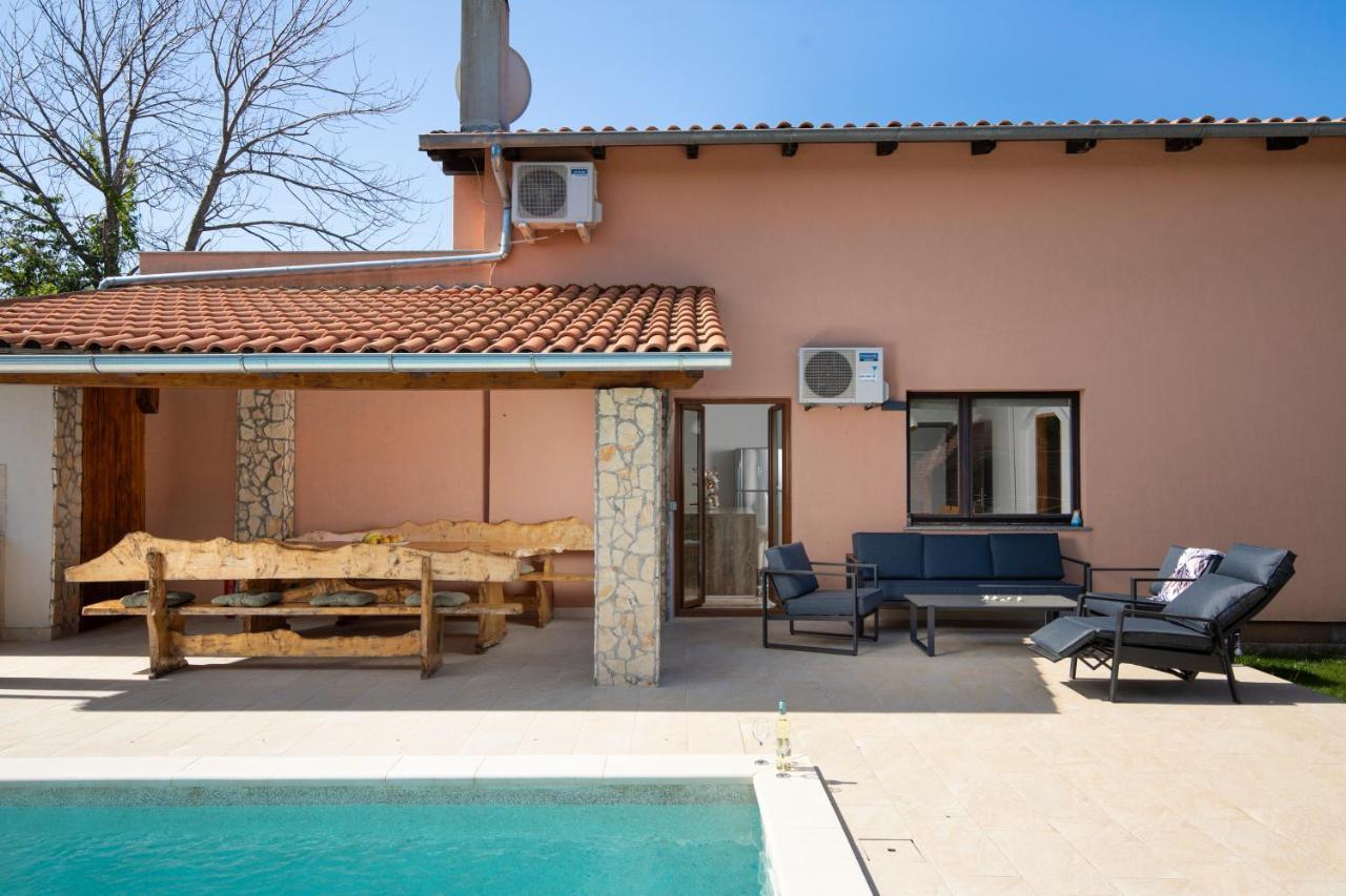 Holiday Home Franika Medulin Exterior foto